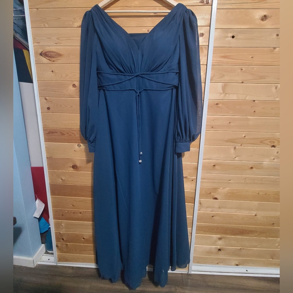 Azazie Blue Women's Dress Size 14